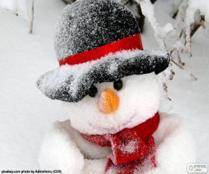 пазл Снеговик с шарфом